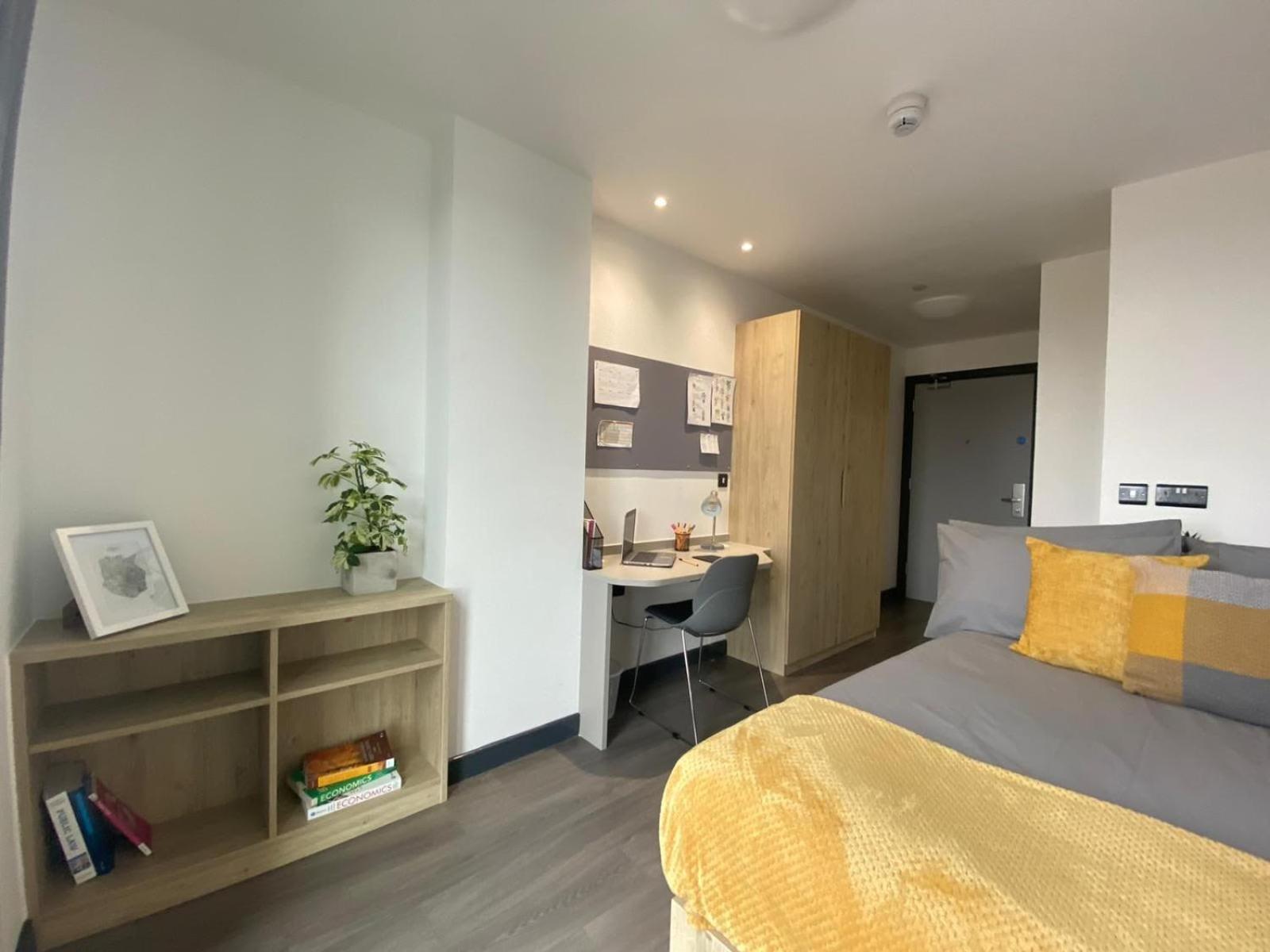 Student-Only Accommodations In Belfast Buitenkant foto